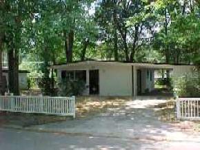 2840 NE 10th St., Gainesville, FL 32609