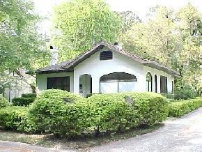 828 NE 5th Ave, Gainesville, FL 32601