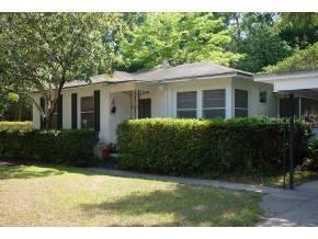 1206 NE 9th St., Gainesville, FL 32601