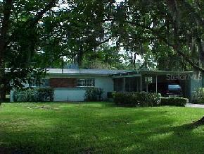 1128 NE 20th Place, Gainesville, FL 32609