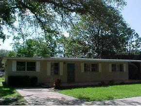 2809 NE 12th Street, Gainesville, FL 32609