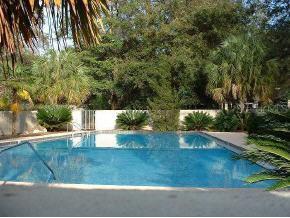 7200 SW 8th Ave 1, Gainesville, FL 32607