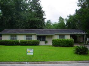 1920 NW 43rd Pl., Gainesville, FL 32605