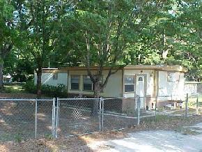 200 E Heagy Avenue, Archer, FL 32618