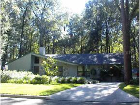 7615 SW 7th Place Pl., Gainesville, FL 32607