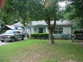 3120 NW 9th Street St., Gainesville, FL 32609