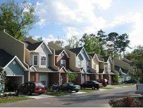 4933 NW 1st Place Pl., Gainesville, FL 32607