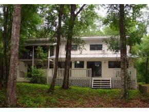 8217 E Melrose Road, Melrose, FL 32666