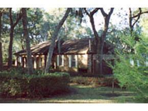 124 Darkwater Lake Rd., Hawthorne, FL 32640