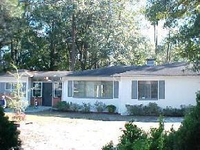 737 NE 8th Ave. Ave., Gainesville, FL 32601