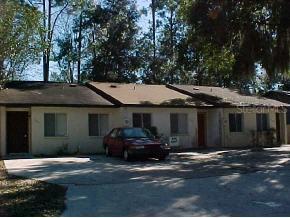 2045- SW 69 Drive, Gainesville, FL 32607