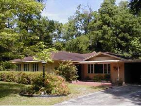 1716 NW 12 Rd., Gainesville, FL 32605