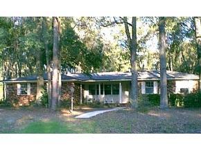 525 SW 80th Blvd., Gainesville, FL 32607