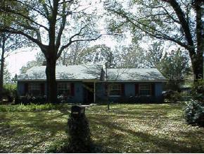 3601 NW 19th Place Pl., Gainesville, FL 32605