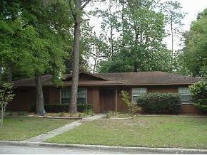 6017 NW 29th Terr, Gainesville, FL 32653