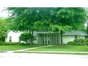 6831 NW 38th Terr, Gainesville, FL 32653