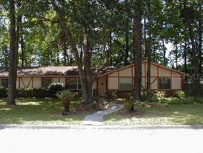 4608 NW 42 St., Gainesville, FL 32606