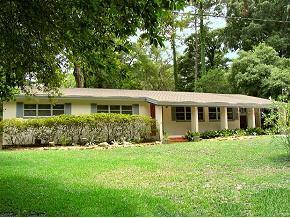 1761 SW 35th Ave., Gainesville, FL 32608