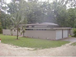 4027 NW 33rd Ave., Gainesville, FL 32606