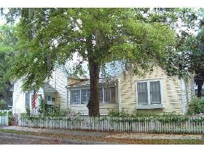 204 NE 3 Ave., Gainesville, FL 32601