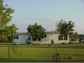 17113 SW 83 Ave, Archer, FL 32618