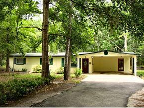 1927 SW 91st St., Gainesville, FL 32607