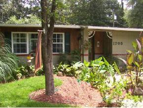 1705 NE 7th St., Gainesville, FL 32609