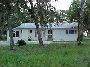 01 SW Se 220 St/ Bertha St., Suwannee, FL 32692