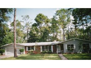 3840 NW 36th Place, Gainesville, FL 32606