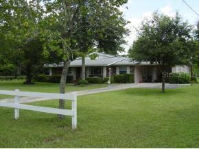 637 NE 2nd Street, Williston, FL 32696