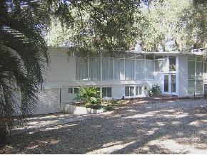 1511 NW 38th Street St., Gainesville, FL 32605