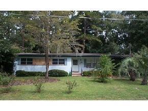 1034 NE 5th Place Pl., Gainesville, FL 32601