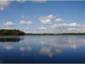 110 W Star Lake Dr., Hawthorne, FL 32640