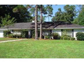 3850 NW 36th Place, Gainesville, FL 32606