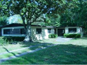 2109 NE 12th Ter., Gainesville, FL 32609