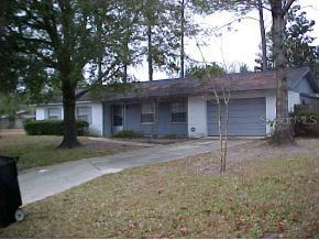 5631 NW 26th St., Gainesville, FL 32653