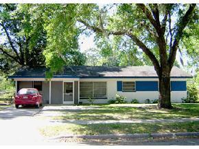 1420 NE 12th St., Gainesville, FL 32601