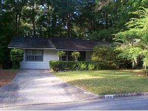 2837 NW 42nd Pl., Gainesville, FL 32605