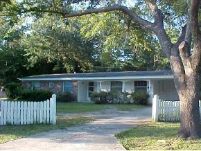 1204 NE 31st Ave., Gainesville, FL 32609