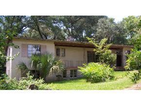 1070 SW 11th Street, Gainesville, FL 32601