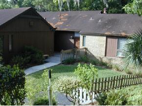 1633 NW 19th Cir., Gainesville, FL 32605