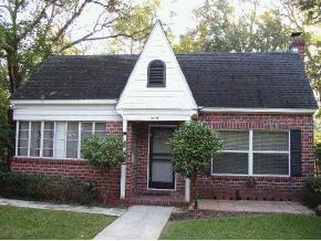 1103 SW 6th Ave., Gainesville, FL 32601