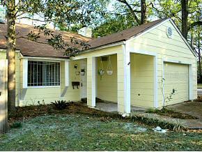 1005 NW 10 Street, Gainesville, FL 32601