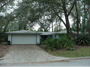 3704 NW 40th St., Gainesville, FL 32606