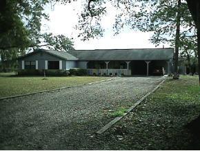 19627 SW 15th St., Newberry, FL 32669