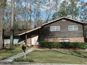 9230 NW 11th Pl., Gainesville, FL 32606