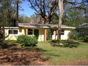 814 NE 7th Place, Gainesville, FL 32607