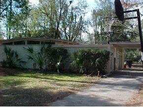 2830 NE 11th Dr., Gainesville, FL 32609