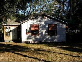 3221 NW 11th St., Gainesville, FL 32609
