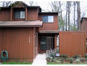 5735 SW 10th Place Pl., Gainesville, FL 32607